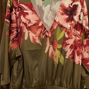 White House Black Market Floral V-Neck blouse